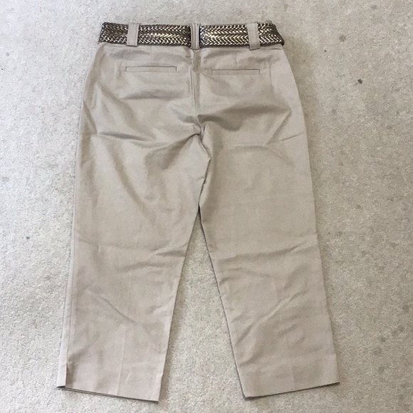 APT. 9 DRESS CAPRIS *NEVER WORN* - Picture 4 of 4